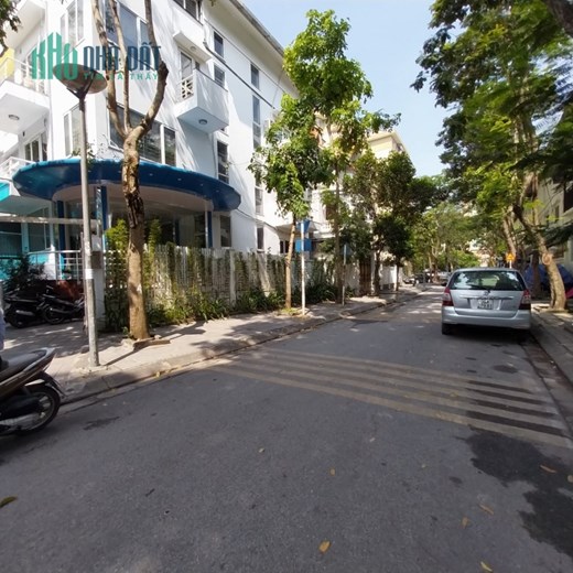 Bán Nhà vườn MỸ ĐÌNH 2, 124m,5T, TM, vỉa hè, view công viên, KD, ở cực sướng, giá Đầu tư