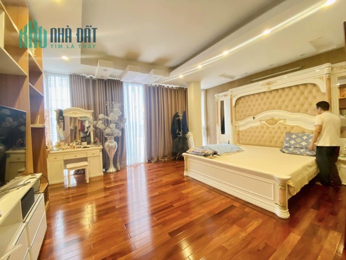 Bán Nhà Yên Lạc – Gara Ô Tô – Lô Góc – Kinh Doanh – Nội Thất Đẹp – 68m2 – 16 Tỷ