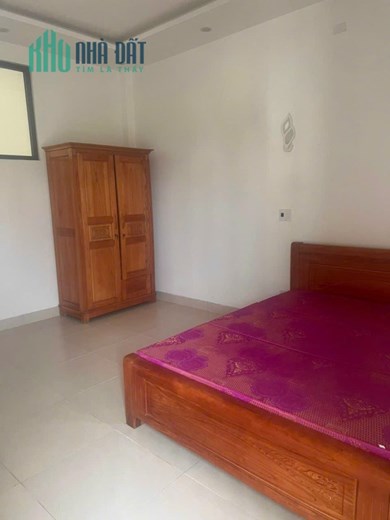 Cho thuê nguyên căn nhà 3 tầng nhà đường Cao Sơn 4