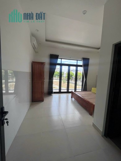 Cho thuê nguyên căn nhà 3 tầng nhà đường Cao Sơn 4