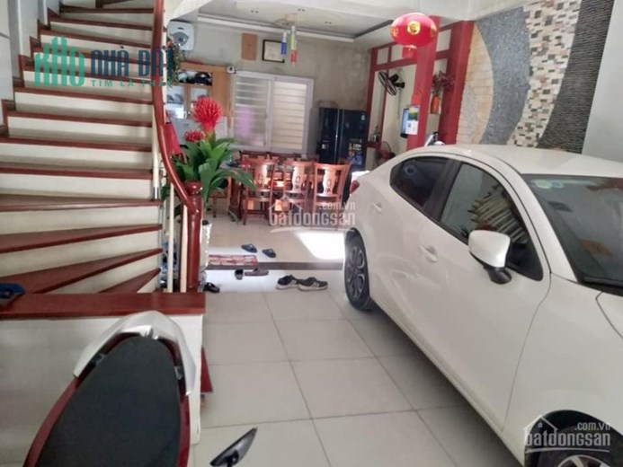 Bán gấp nhà Phân lô Cầu Giấy 60m2x5tầng,mặt tiền rộng 5m9, gara 2ôtô - giá 11tỷ