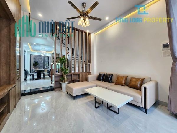 Chào bán căn nhà vừa hoàn thiện 3 tầng 3 mê lệch kiệt o tô 7m Tôn Đức Thắng, Liên Chiểu.