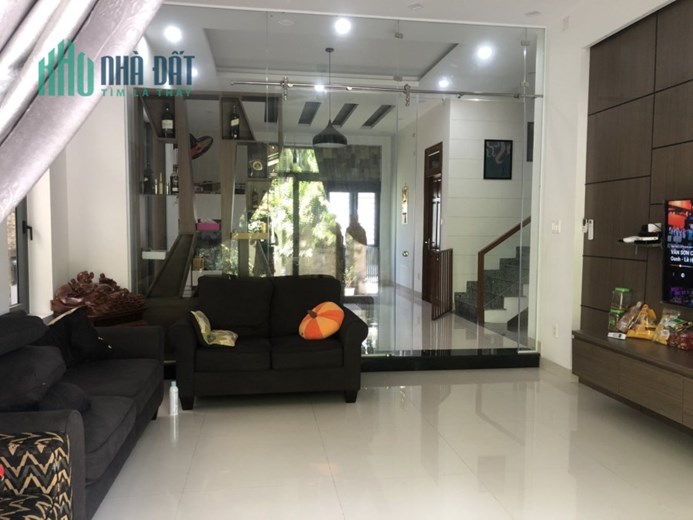 Bán Biệt Thự 3 tầng khu Nam Việt Á Quận Ngũ Hành Sơn Giá rẻ chỉ 14,5 tỷ