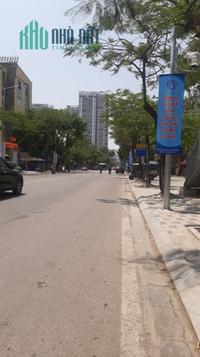SIÊU HOT - XUÂN LA - VÕ CHÍ CÔNG - 35M 6 TẦNG MT 5.5M - - LÔ GÓC 2 MẶT NGÕ - NGÕ THÔNG - GIÁ 4.25