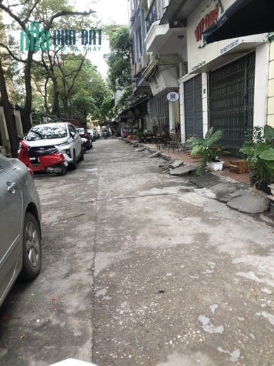 Ô TÔ ĐỖ –VIEW THOÁNG – DIỆN TÍCH RỘNG – KINH DOANH ĐỈNH PHỐ CHÙA LÁNG