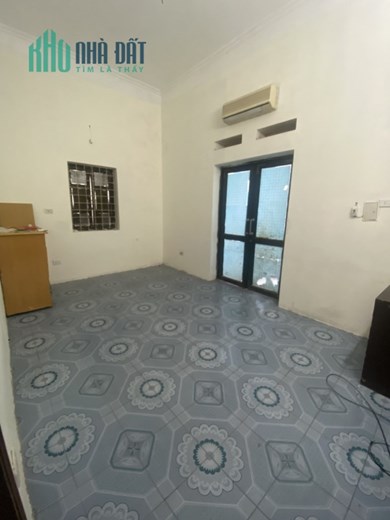 Cho thuê nhà nguyên căn tại Ngõ 188 Hoàng Hoa Thám 50m2 * 4 ngủ