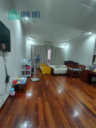 HÀM CÁ MẬP 114m2 công viên 1/6, lô góc 3 mặt ô tô tránh, kinh doanh, nhỉnh 20 tỷ