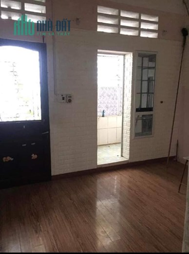 BÁN NHÀ NGÕ PHỐ THÁI THỊNH ĐỐNG ĐA HÀ NỘI . NGÕ Ô TÔ DỪNG ĐỖ VÀO NHÀ. GIÁ NHỈNH 100TR/M2
