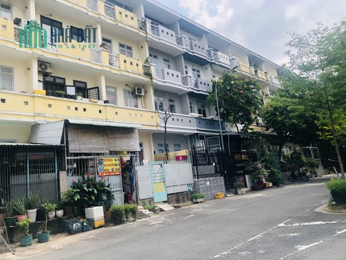 KẸT TIÊN BÁN GẤP LÔ ĐẤT ĐƯỜNG PHẠM VĂN ĐỒNG, GẦN TTTM GIGAMALL, DT 170M2, NGANG 12M, GIÁ CHỈ 19,5 TỶ
