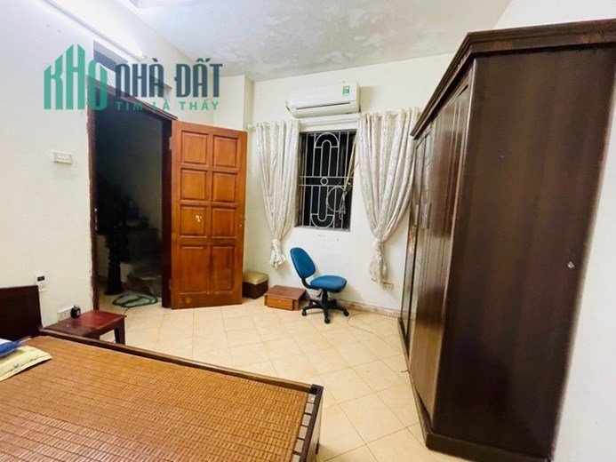 19/5 Văn Quán B.Á.N đất TẶNG nhà - 32m 4 tầng giá chỉ hơn 2 tỷ - Ô TÔ cạnh nhà