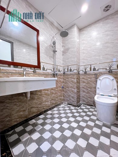 Bán nhà 92m2 phố Âu cơ, Tây Hồ Ô tô tránh 10m Lô góc Giá hữu nghị 7.3 Tỷ