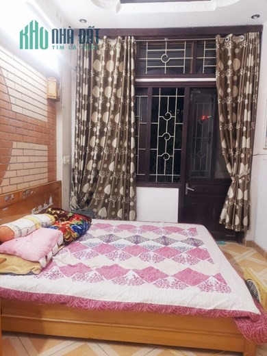 GẤP nhà gần hồ, ô tô tải đỗ cửa, 2 thoáng, 4 tầng ~ 8 tỷ