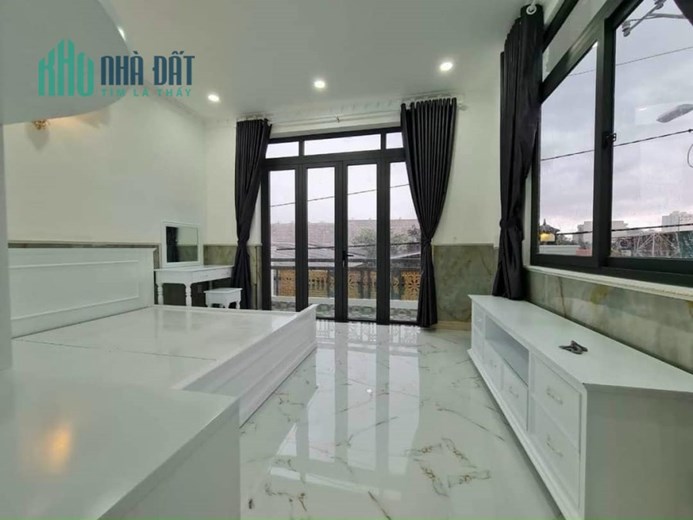 NHÀ LÊ VĂN LƯƠNG, LỘ 6M, 2 Ô TÔ NGỦ TRONG NHÀ, 4 TẦNG, 5X12M, 5.4 TỶ