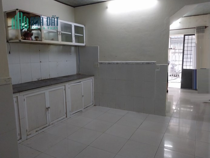 Nhà Dũng Sĩ TK, 40m2, C4, gác lửng, trước nhà 4m, 1.55 tỷ