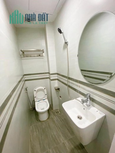 Nhà đẹp Quan Nhân, 4 tầng, 3 ngủ, đủ nội thất, nhỉnh 2 tỷ