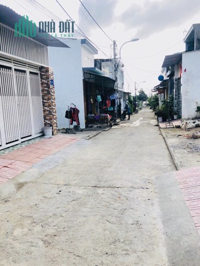 BÁN NHÀ CẤP 4 TDC VĨNH THÁI ĐƯỜNG 5M SAU TRƯỜNG MẦM NON ĐẤT LÀNH