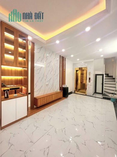 Bán ngôi nhà 40m2 Mặt phố Thụy Khuê, Tây Hồ Gara Ô tô tránh Mặt tiền rộng Kinh doanh vô địch 11.5 Tỷ