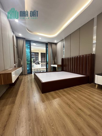 Bán nhà 46m2 Mặt phố Thụy Khuê, Tây Hồ Gara Ô tô Mặt tiền rộng Kinh doanh siêu đỉnh 11.5 Tỷ