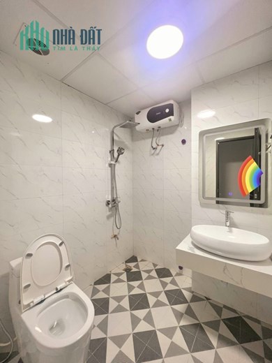 Bán ngôi nhà 43m2 Mặt phố Thụy Khuê, Tây Hồ Gara Ô tô tránh Vỉa hè rộng Kinh doanh vô đối 11.6 Tỷ