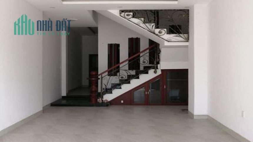 Bán nhà 1 trệt 3 lầu hẻm xe tải P.APĐ Q.12, chỉ 4.75 tỷ