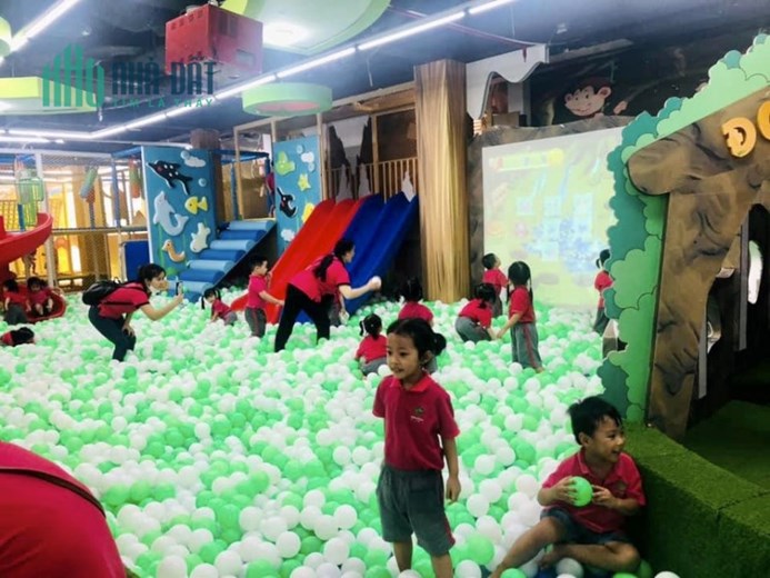 Cần nhượng lai trường mẫu giáo cao cấp khu vực Cẩm Lệ doanh thu 780 triệu/ tháng.