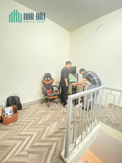 Bán nhà sổ đỏ chính chủ 5 tầng phố Hồng Mai, trung tâm quận Hai Bà Trưng, thông các phố Bạch Mai,