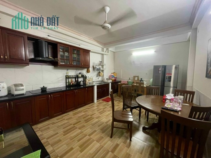 BÁN NHÀ hẻm XE HƠI tránh _ 81m2, Nguyễn Thị Thập Quận 7_ NHỈNH 9 Tỷ
