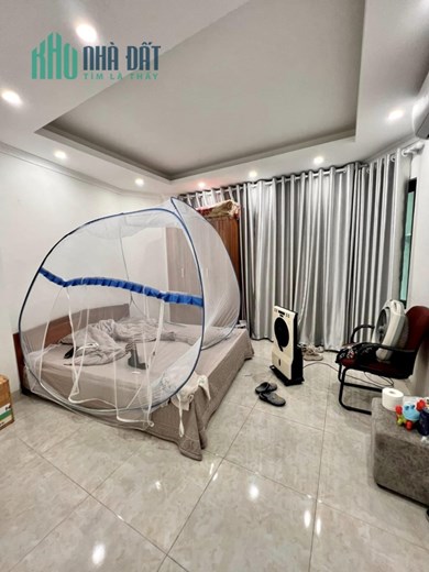 BÁN NHÀ MẶT PHỐ TRẦN KHÁT CHÂN-VỈA HÈ RỘNG-MẶT TIỀN KHỦNG-KINH DOANH-60M 20TỶ