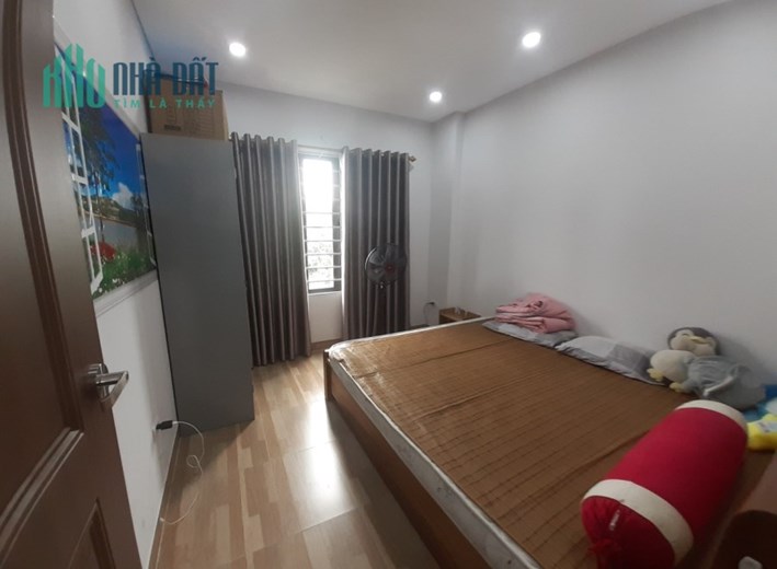 Chính chủ bán nhà phường Liên Mạc, Bắc Từ Liêm, 33m2 xây 4 tầng, mặt tiền 6m