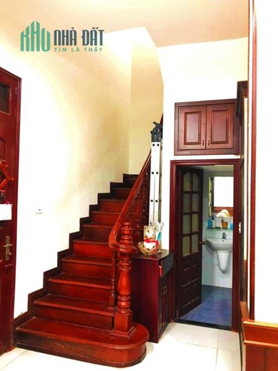 Nhà Ngõ 198 Xã Đàn gần Hồ Ba Mẫu Đống Đa, ô tô đỗ, 20m ra hồ, DT 60m2, 4.5T, Chỉ 5.25 tỷ.