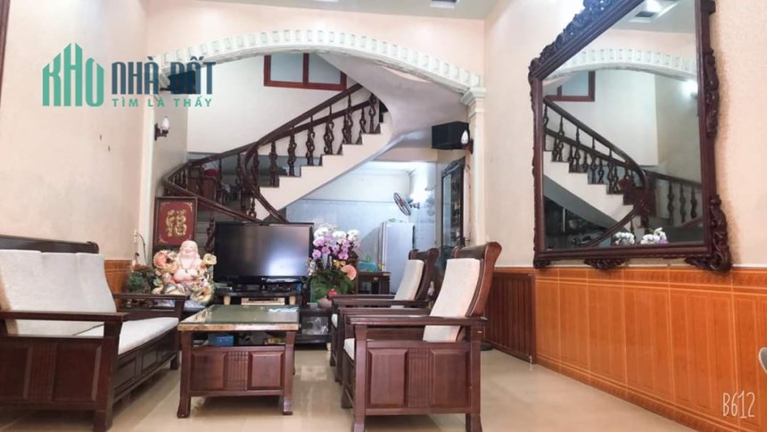 Bán nhà mặt ngõ to 7m, diện tích 78m 4 tầng GIÁ 5 tỉ khu dân cư cao cấp Nguyễn Văn Linh