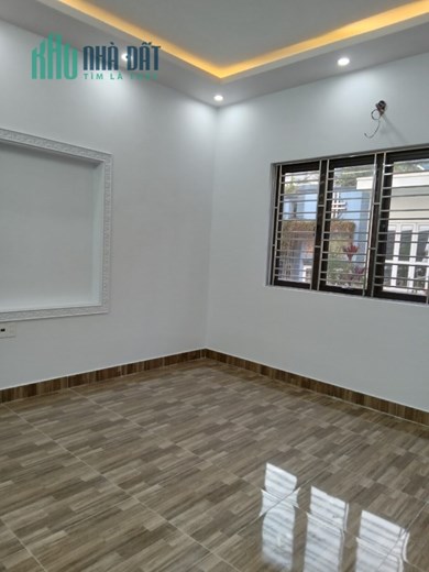 Bán nhà lô góc 2 mặt ngõ 213 Thiên Lôi, 3 tầng, GIÁ 3.4 tỉ ngõ ô.tô đỗ la liệt