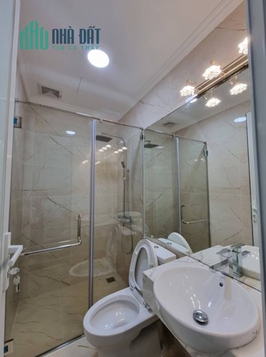 Bán nhà Nghĩa Tân, Cầu Giấy. 46m2x5; giá 12.5 tỷ . Phương