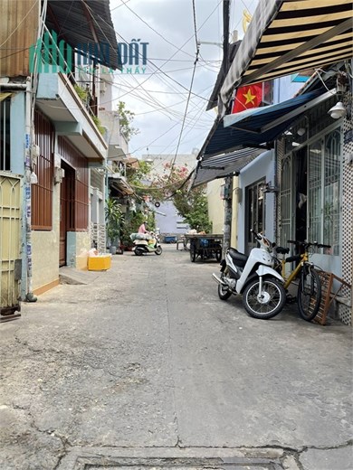 GIÁ RẺ BẤT NGỜ- HXH KHU CHỢ BÀ CHIỂU BÌNH THẠNH- GẦN 50M2 - 3 TẦNG- CHỈ 4 TỶ xíu