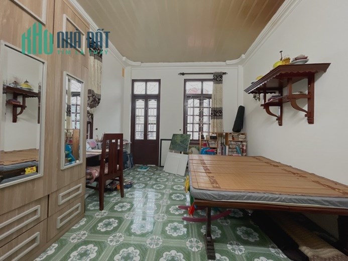 Bán nhà Mặt Phố Trung Liệt, 38m, Tiềm năng, Kinh doanh, Ô tô, Đống Đa, 10,78 tỷ