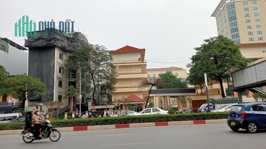 Bán nhà phố Mạc Thái Tông, Cầu Giấy, Dt65m2, 5 tầng, Mt5m, giá 15 tỷ, Ô TÔ KINH DOANH