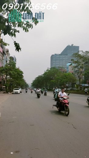 Bán Đất tặng nhà Mặt Phố Khâm Thiên, Kinh doanh sầm uất, 135m x 4T, Giá 29 tỷ.