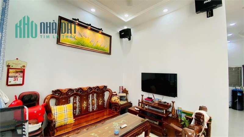Bán Gấp Nhà Đường Tô Ngọc Vân, Thủ Đức, Cách Phạm Văn Đồng 50m, DT 100M, Giá Nhỉnh 4 Tỷ