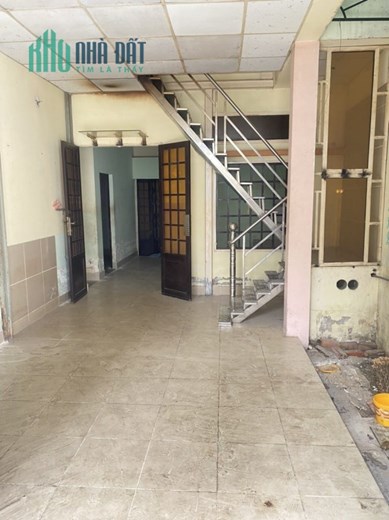 BÁN NHÀ -  LÊ ĐÌNH CẨN, BÌNH TÂN, XE TẢI VÀO NHÀ  - NGANG  8M  - SÁT KHU TÊN LỬA - 116M2 - 4,7 TỶ
