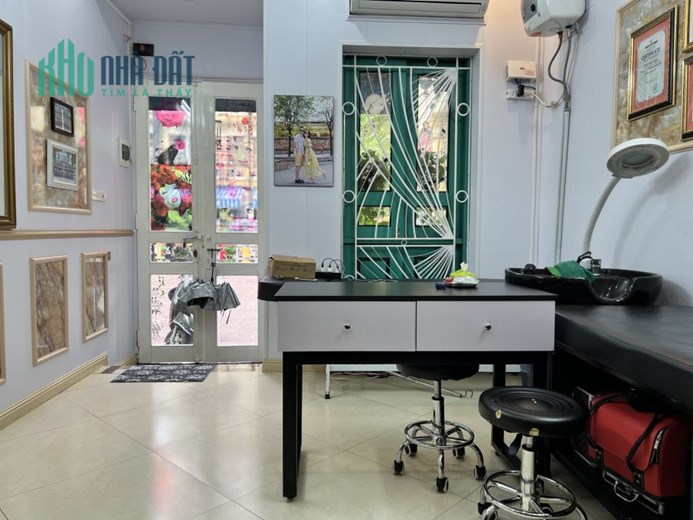 KHÂM THIÊN ĐỐNG ĐA NHÀ ĐẸP 43M 3T GIÁ CHỈ 3 TỶ 50 TRIỆU