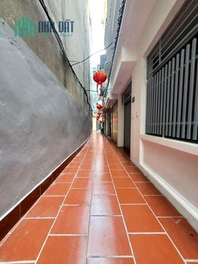 SỐC! Phố Chính Kinh 6 tầng kinh doanh, ô tô, cho thuê 27tr/tháng, dtich 40m2, giá 4.8 tỷ