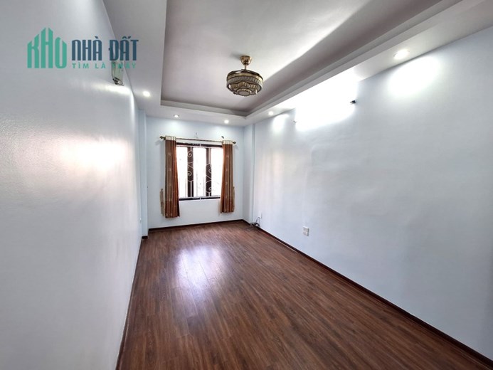 Bán nhà Vĩnh Hưng Cạnh chung cư T&T 5 Tầng 3 PN giá 3,39 Tỷ