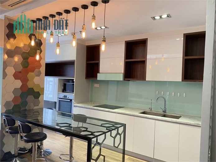 Căn hộ Sunrise City Central Block W1 tầng trung, Nguyễn Hữu Thọ