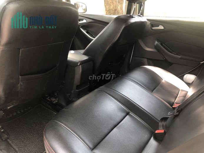 Bán xe Ford Focus Trend 2017 Trắng chính chủ, Biển HN đẹp Phường Hoàng Văn Thụ, Quận Hoàng Mai, Hà