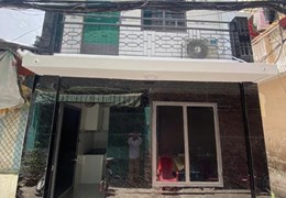 XE HƠI ĐỖ CỬA - GẦN BÀ CHIỂU - HÀNG XANH - SỎ NỞ HẬU NHẸ - GIÁ CHỈ 2.3 TỶ