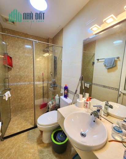 Bán Nhà Phân Lô -Quận Thanh Xuân, Oto vào nhà. Oto chánh. 62m MT 4,3m