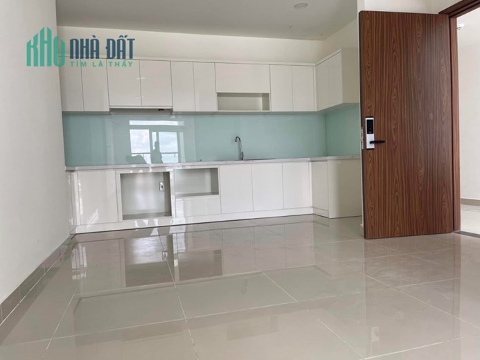Chính chủ kẹt tiền ra gấp căn hộ ngay mặt tiền Lý Chiêu Hoàng, Quận 6 - 50m2 giá 1tỷ950