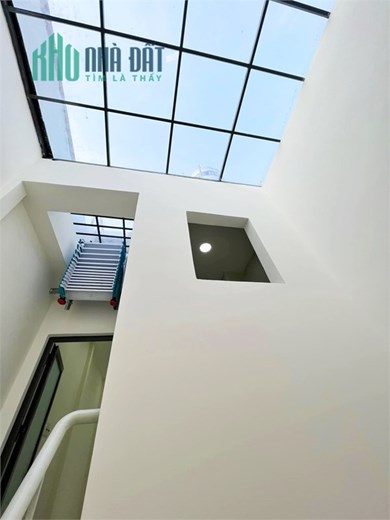 Nhỉnh 4 tỷ có nhà Trung tâm Tân Bình, Nguyễn Trọng Tuyển - 60m2 - Dân trí cao