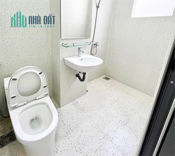 Nhỉnh 4 tỷ có nhà Trung tâm Tân Bình, Nguyễn Trọng Tuyển - 60m2 - Dân trí cao