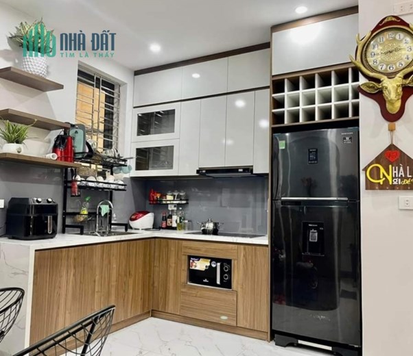 BÁN NHÀ LẠC LONG QUÂN – TÂY hồ nước, địa chỉ ĐẸP, NHÀ ĐẸP, Ô TÔ ĐỖ cửa ngõ, NGÕ THÔNG